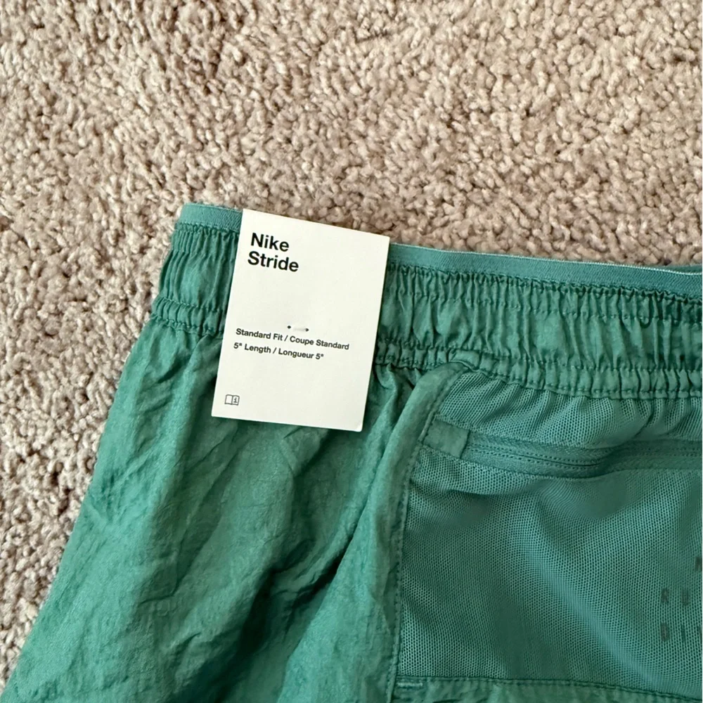 Nike Men's Teal Athletic Shorts